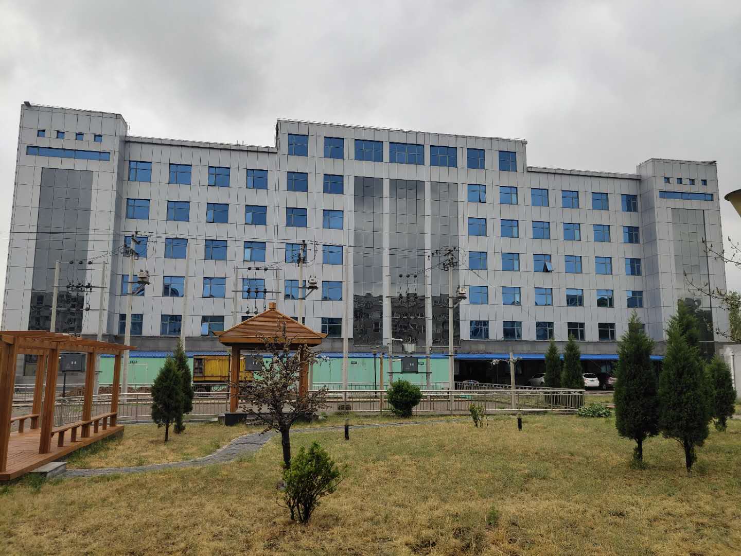 招投标中?j)行?>
							
						</a>
					</div>
					<div   id=
